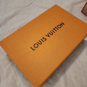 Authentic Louis Vuitton box.
